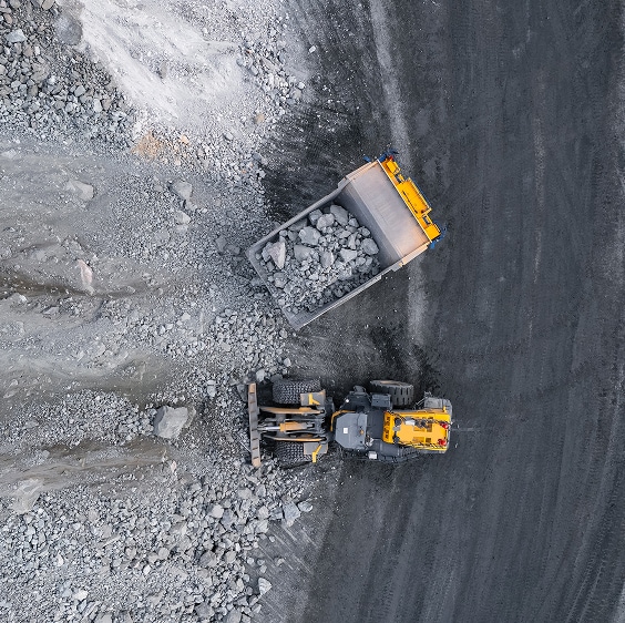 Metals & Mining